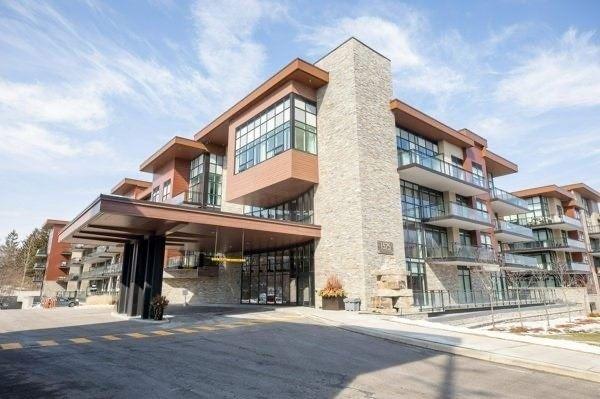 126 - 1575 Lakeshore Rd W, Condo with 1 bedrooms, 2 bathrooms and 1 parking in Mississauga ON | Image 1