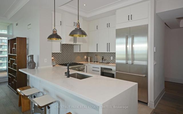 ph 7 - 16 Yonge St, Condo with 3 bedrooms, 3 bathrooms and 1 parking in Toronto ON | Image 14