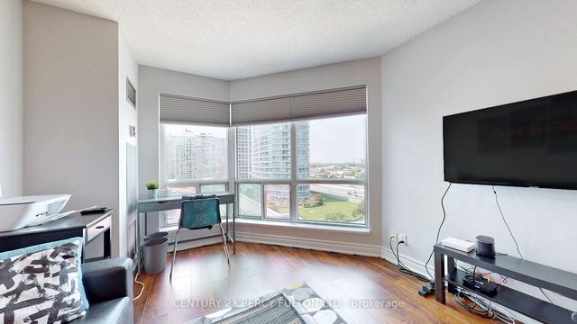 1101 - 11 Lee Centre Dr, Condo with 1 bedrooms, 1 bathrooms and 1 parking in Toronto ON | Image 7
