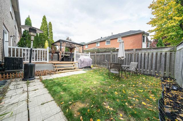 1531 Village St, House semidetached with 3 bedrooms, 3 bathrooms and 3 parking in Pickering ON | Image 18
