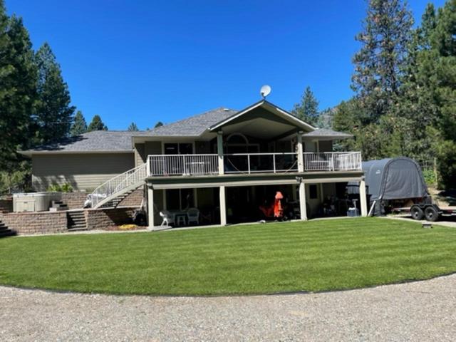 235 Prospect Drive, House detached with 3 bedrooms, 3 bathrooms and null parking in Kootenay Boundary D BC | Image 7