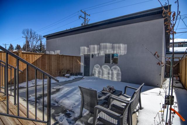 631 55 Avenue Sw, House detached with 5 bedrooms, 4 bathrooms and 2 parking in Calgary AB | Image 6