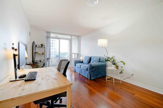 909 - 8 Rean Dr, Condo with 1 bedrooms, 1 bathrooms and 1 parking in Toronto ON | Image 3