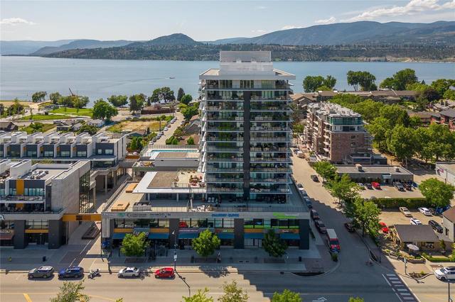 1201 - 485 Groves Avenue, Condo with 3 bedrooms, 2 bathrooms and 2 parking in Kelowna BC | Image 3