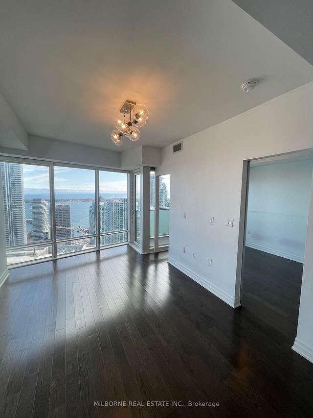 4311 - 8 The Esplanade Ave, Condo with 1 bedrooms, 2 bathrooms and 0 parking in Toronto ON | Image 19