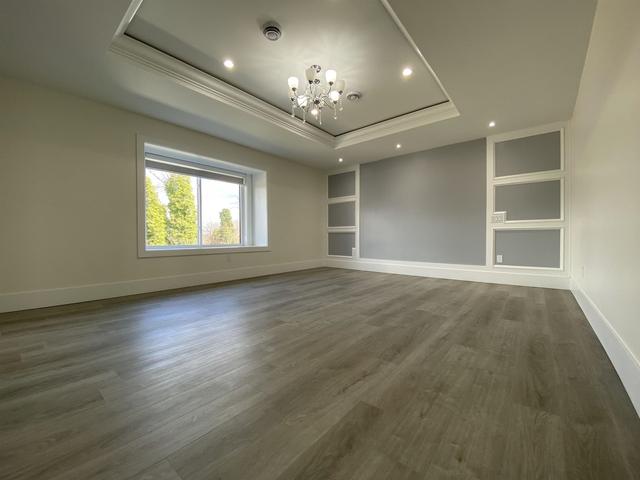 5316 Claude Avenue, House detached with 8 bedrooms, 8 bathrooms and 2 parking in Burnaby BC | Image 21