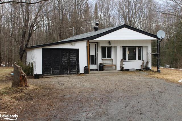 9828 Highway 118, House detached with 1 bedrooms, 1 bathrooms and 9 parking in Algonquin Highlands ON | Image 19