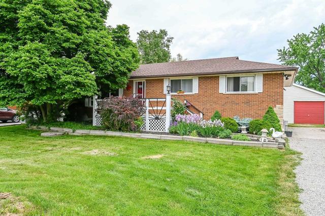 9856 Dickenson Rd, House detached with 3 bedrooms, 2 bathrooms and 10 parking in Hamilton ON | Image 12
