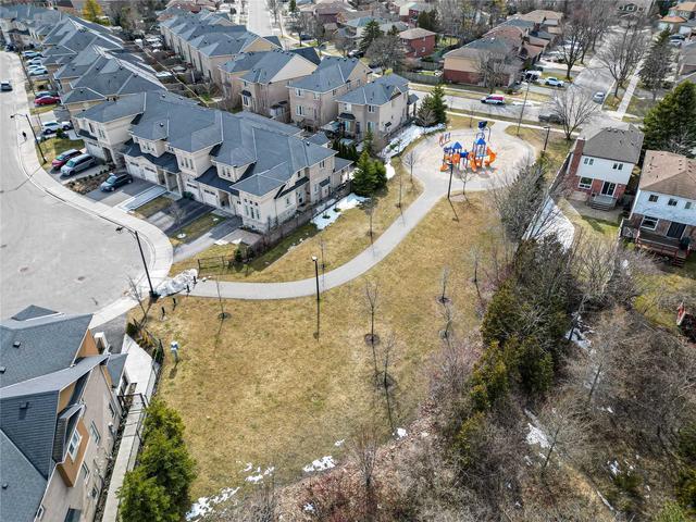 79 Portwine Dr, House attached with 3 bedrooms, 3 bathrooms and 2 parking in Toronto ON | Image 25