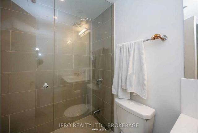 1202 - 100 Harbour St, Condo with 2 bedrooms, 2 bathrooms and 0 parking in Toronto ON | Image 9