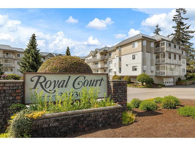 309 - 31930 Old Yale Road, Condo with 2 bedrooms, 2 bathrooms and 1 parking in Abbotsford BC | Image 1