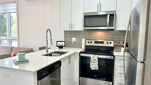 63 - 719 Lawrence Ave W, Townhouse with 2 bedrooms, 2 bathrooms and 1 parking in Toronto ON | Image 6