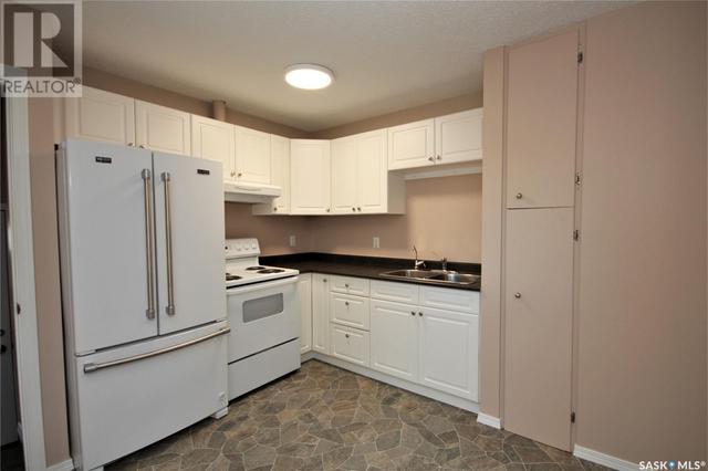 1731 St. Laurent Drive, House detached with 3 bedrooms, 1 bathrooms and null parking in North Battleford CY SK | Image 13