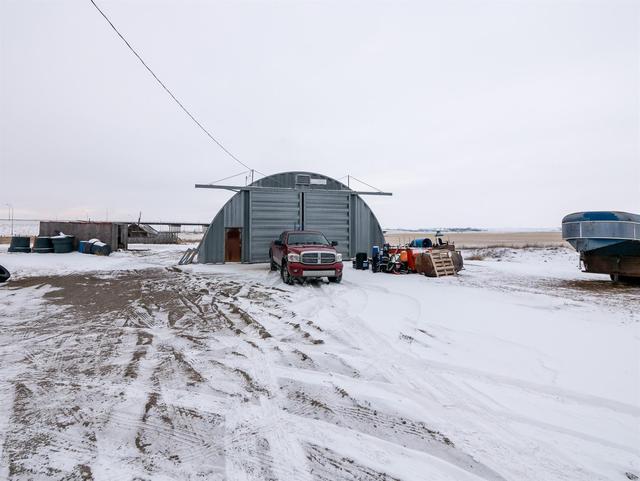 101012 Range Road 234, House detached with 4 bedrooms, 1 bathrooms and null parking in Lethbridge County AB | Image 37