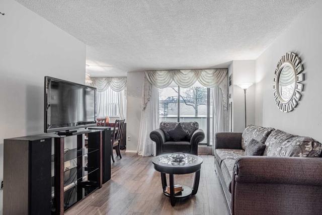 103 - 3 Lisa St, Condo with 3 bedrooms, 2 bathrooms and 1 parking in Brampton ON | Image 26