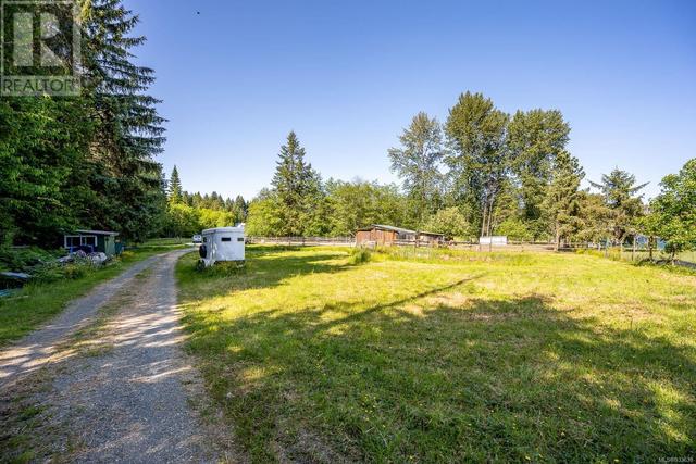 3326 Royston Rd, House detached with 5 bedrooms, 2 bathrooms and 10 parking in Comox Valley A BC | Image 44