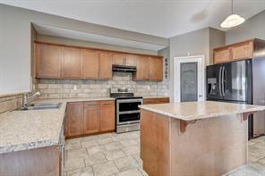 9816 94 Street, House detached with 4 bedrooms, 2 bathrooms and 4 parking in Greenview No. 16 AB | Image 14