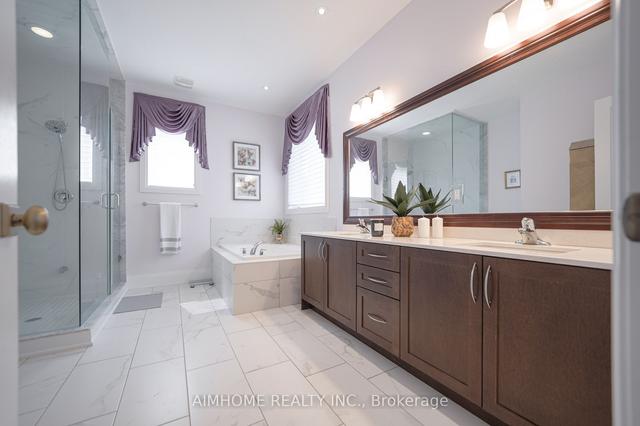18 Lucio Ave, House detached with 5 bedrooms, 6 bathrooms and 4 parking in Markham ON | Image 6