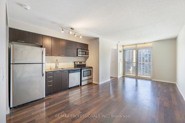 1326 - 38 Joe Shuster Way, Condo with 2 bedrooms, 1 bathrooms and 1 parking in Toronto ON | Image 1