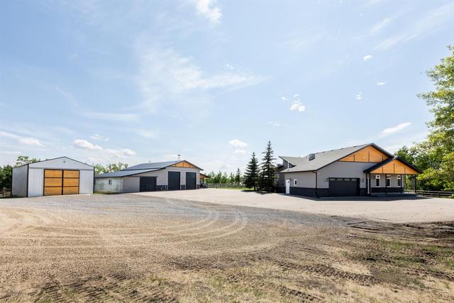 39041a Range Road 12, House detached with 4 bedrooms, 3 bathrooms and null parking in Red Deer County AB | Image 43