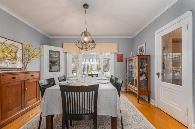 8 Kingsgarden Rd, House detached with 3 bedrooms, 2 bathrooms and 5 parking in Toronto ON | Image 5