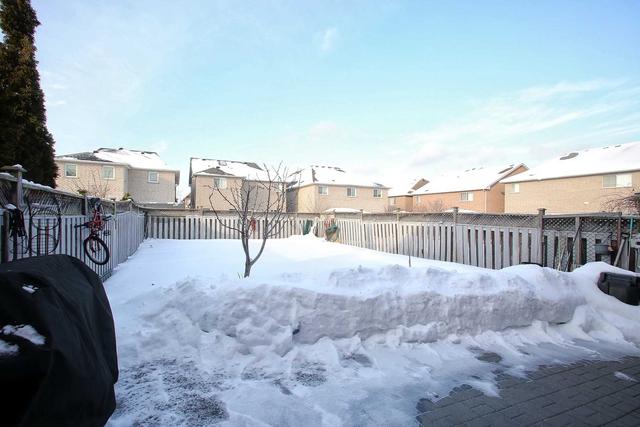 38 Lucien (Bsmt) St, House semidetached with 1 bedrooms, 1 bathrooms and 1 parking in Markham ON | Image 3