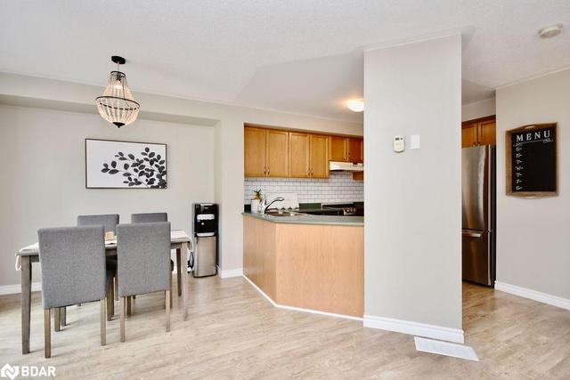 58 Drake Drive, House attached with 3 bedrooms, 1 bathrooms and 3 parking in Barrie ON | Image 4