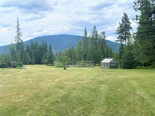 86 Campbell Road, House detached with 3 bedrooms, 2 bathrooms and 10 parking in North Okanagan E BC | Image 74