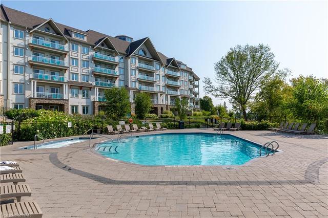 009 - 25 Pen Lake Point Road, House attached with 2 bedrooms, 2 bathrooms and null parking in Huntsville ON | Image 45