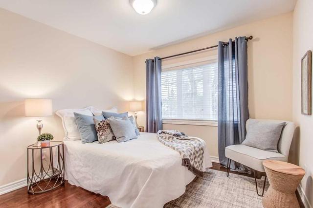 102 Holland Park Ave W, House semidetached with 3 bedrooms, 4 bathrooms and 2 parking in Toronto ON | Image 10