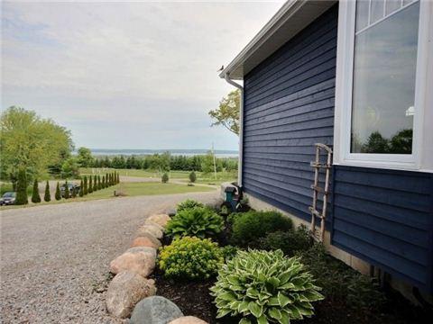 9815 Corkery Rd, House detached with 2 bedrooms, 2 bathrooms and 8 parking in Hamilton TP ON | Image 8