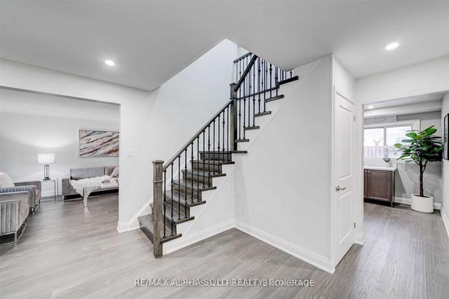 50 Bickerton Cres, House detached with 4 bedrooms, 4 bathrooms and 8 parking in Toronto ON | Image 3