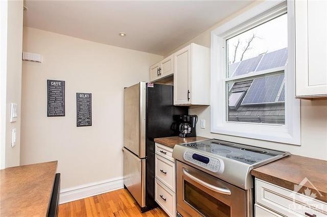 9 Ella Street, Condo with 2 bedrooms, 1 bathrooms and null parking in Ottawa ON | Image 13