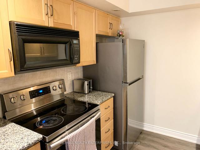 1435 - 250 Wellington St W, Condo with 2 bedrooms, 1 bathrooms and 1 parking in Toronto ON | Image 26