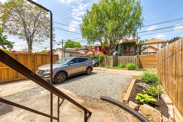 53 William St, House detached with 3 bedrooms, 3 bathrooms and 3 parking in Hamilton ON | Image 32