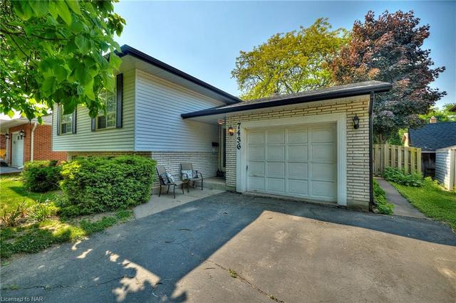 7436 Woodgate Street, House detached with 4 bedrooms, 1 bathrooms and null parking in Niagara Falls ON | Image 29
