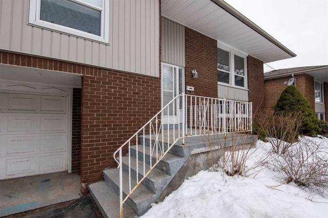 7209 Fayette Circ, House detached with 3 bedrooms, 2 bathrooms and 4 parking in Mississauga ON | Image 25