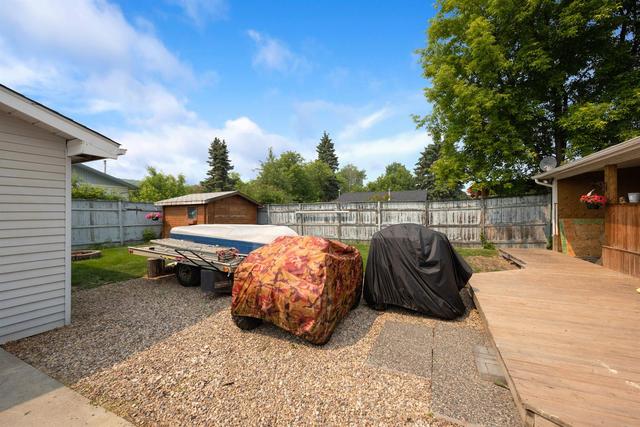 33 Fitzgerald Avenue, House detached with 3 bedrooms, 2 bathrooms and 6 parking in Wood Buffalo AB | Image 24