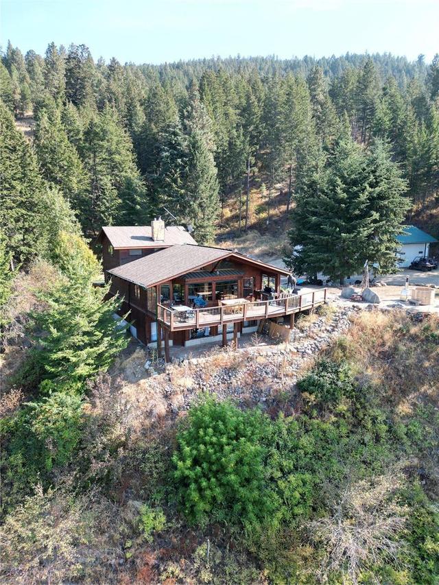 5572 Oyama Lake Road, House detached with 4 bedrooms, 2 bathrooms and 26 parking in Columbia Shuswap F BC | Image 50