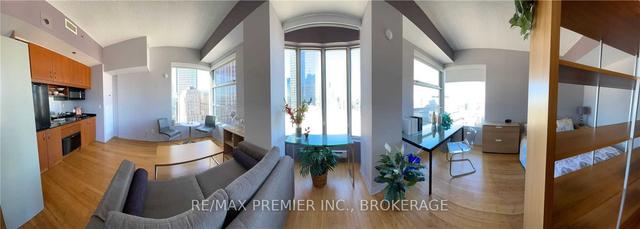 2503 - 1 King St W, Condo with 0 bedrooms, 1 bathrooms and 0 parking in Toronto ON | Image 10