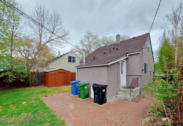 262 22 Avenue Ne, House detached with 4 bedrooms, 1 bathrooms and 2 parking in Calgary AB | Image 15