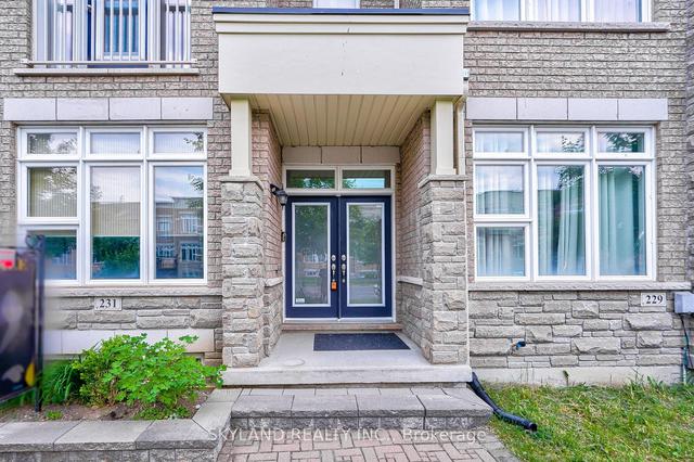 231 South Unionville Ave, House attached with 4 bedrooms, 3 bathrooms and 3 parking in Markham ON | Image 12
