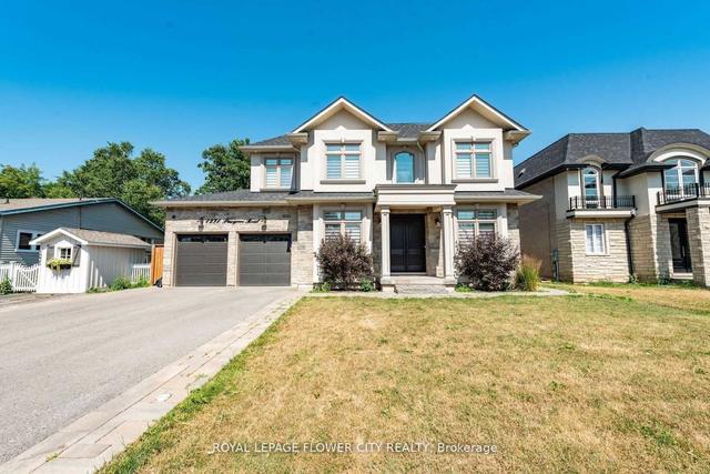 1231 Pinegrove Rd, House detached with 4 bedrooms, 5 bathrooms and 6 parking in Oakville ON | Image 11