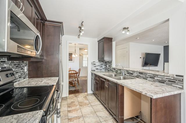 1 Holly Crt, House detached with 3 bedrooms, 2 bathrooms and 3 parking in Guelph ON | Image 5