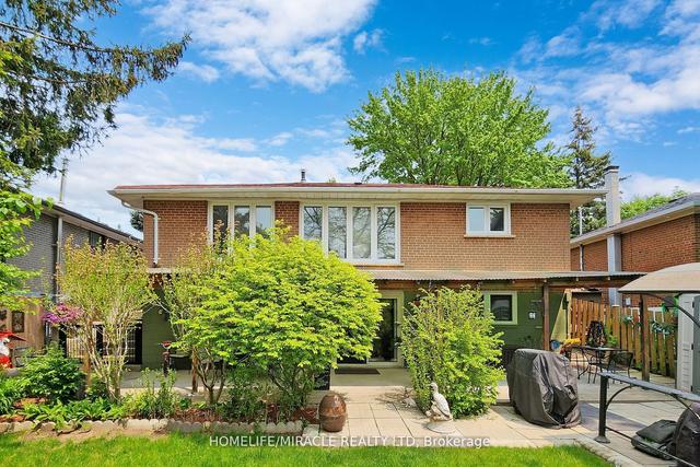 86 Coral Gable Dr, House detached with 3 bedrooms, 2 bathrooms and 6 parking in Toronto ON | Image 27