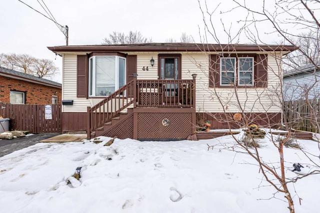 44 Keswick St, House detached with 3 bedrooms, 2 bathrooms and 4 parking in St. Catharines ON | Image 12