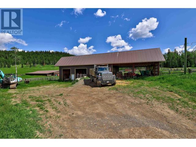 7807 N Bonaparte Road, House other with 2 bedrooms, 2 bathrooms and null parking in Cariboo L BC | Image 9