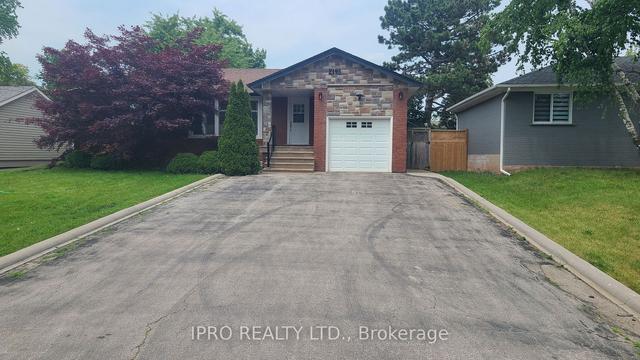 2193 Sloane Dr, House detached with 3 bedrooms, 2 bathrooms and 7 parking in Oakville ON | Image 1