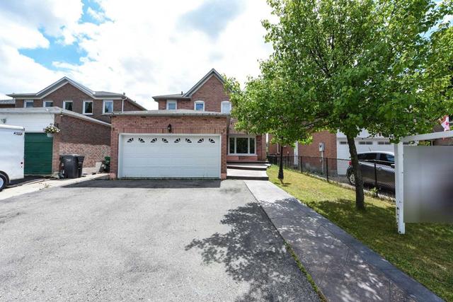 8 Jeremy Pl, House detached with 4 bedrooms, 4 bathrooms and 5 parking in Brampton ON | Image 1