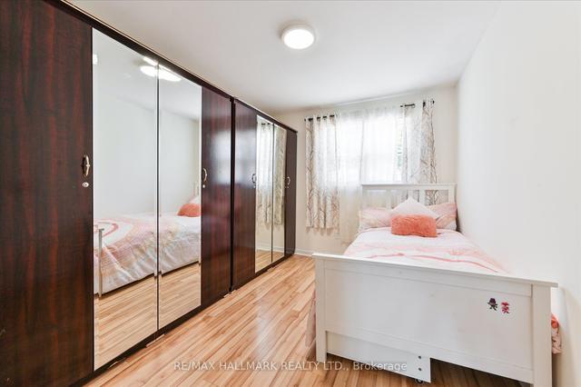 28 Candle Liteway, Townhouse with 3 bedrooms, 2 bathrooms and 2 parking in Toronto ON | Image 14